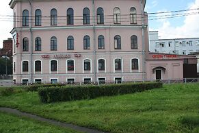 Lanselot Hotel - hostel