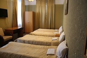 Lanselot Hotel - hostel