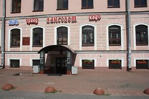 Lanselot Hotel - hostel