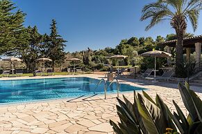 Hotel Masseria Le Pajare