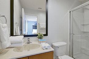 Encantada Resort Vacation Townhomes by IDILIQ