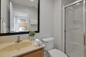 Encantada Resort Vacation Townhomes by IDILIQ