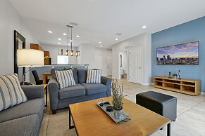 Encantada Resort Vacation Townhomes by IDILIQ