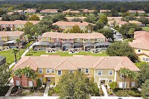 Encantada Resort Vacation Townhomes by IDILIQ