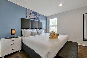 Encantada Resort Vacation Townhomes by IDILIQ