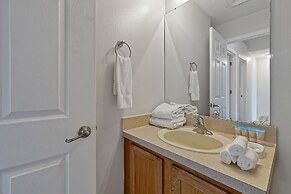 Encantada Resort Vacation Townhomes by IDILIQ