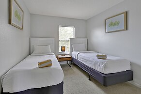 Encantada Resort Vacation Townhomes by IDILIQ