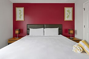 Encantada Resort Vacation Townhomes by IDILIQ