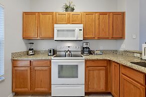 Encantada Resort Vacation Townhomes by IDILIQ