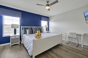 Encantada Resort Vacation Townhomes by IDILIQ