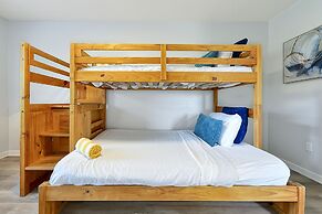 Encantada Resort Vacation Townhomes by IDILIQ