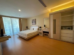 Jinhold Apartment Hotel Bintulu