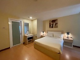 Jinhold Apartment Hotel Bintulu