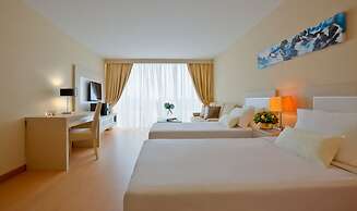 Jinhold Apartment Hotel Bintulu