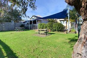 Amaroo Holiday Park