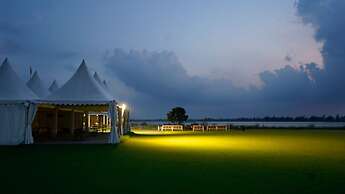 Amatra By the Ganges