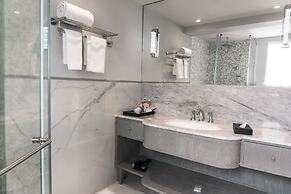 Amatra By the Ganges