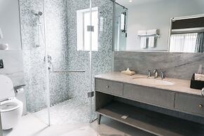 Amatra By the Ganges