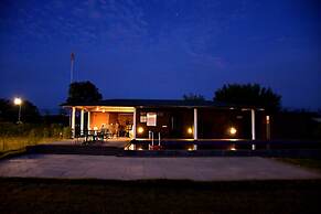 Amatra By the Ganges