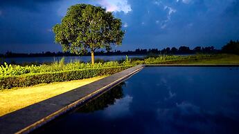 Amatra By the Ganges