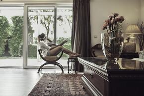 Amatra By the Ganges