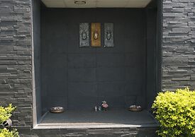 Amatra By the Ganges