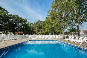 Sun Retreats at Wild Acres