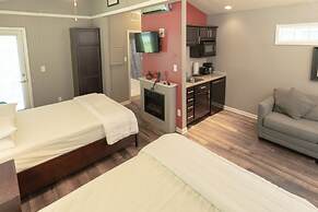 Sun Retreats at Wild Acres