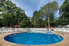 Sun Retreats at Wild Acres