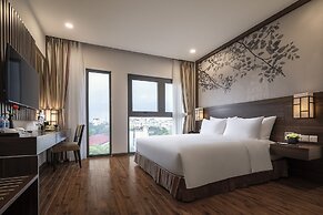 Authentic Hanoi Boutique Hotel