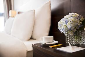 Authentic Hanoi Boutique Hotel