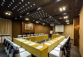 Authentic Hanoi Boutique Hotel