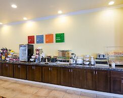 Comfort Inn & Suites Orange - Montpelier