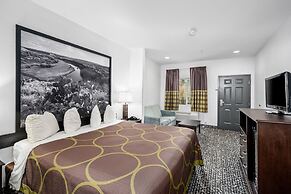 Super 8 by Wyndham Mansfield LA