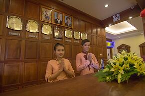 Golden Sea Hotel & Casino