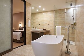 Sol Hotel