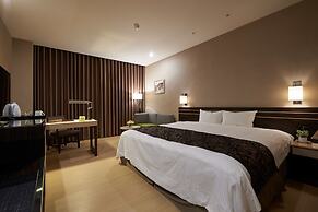 Sol Hotel