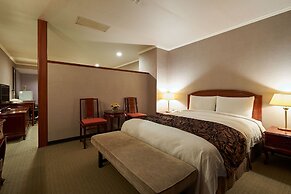 Sol Hotel