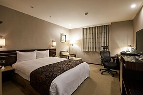 Sol Hotel