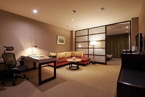 Sol Hotel