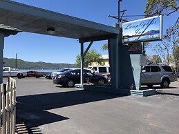 Lamplighter Motel