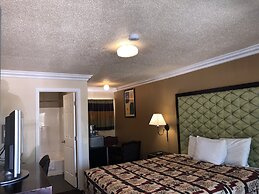 Lamplighter Motel