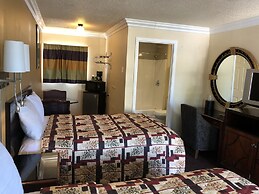 Lamplighter Motel
