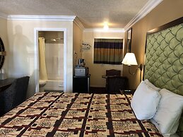 Lamplighter Motel