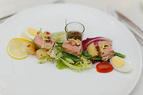 GZ Eden Privilege Resort and Spa