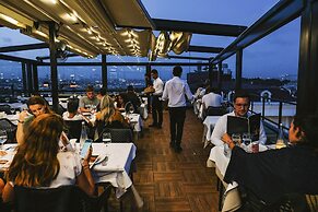 Sura Design Hotel and Suites - Boutique Class