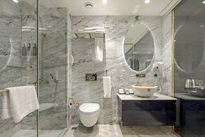 Sura Design Hotel and Suites - Boutique Class