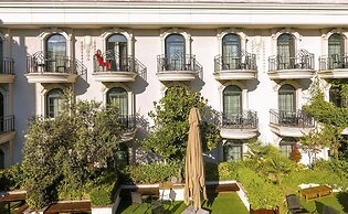 Sura Design Hotel and Suites - Boutique Class