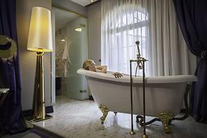 Sura Design Hotel and Suites - Boutique Class