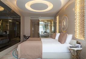 Sura Design Hotel and Suites - Boutique Class